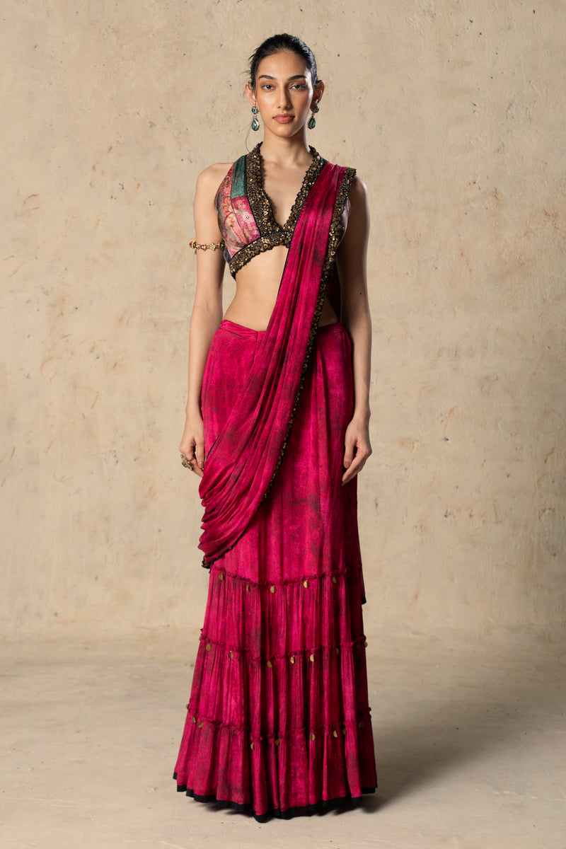 Renaira Phulwani In Pink Chiffon Pre Drapped Saree